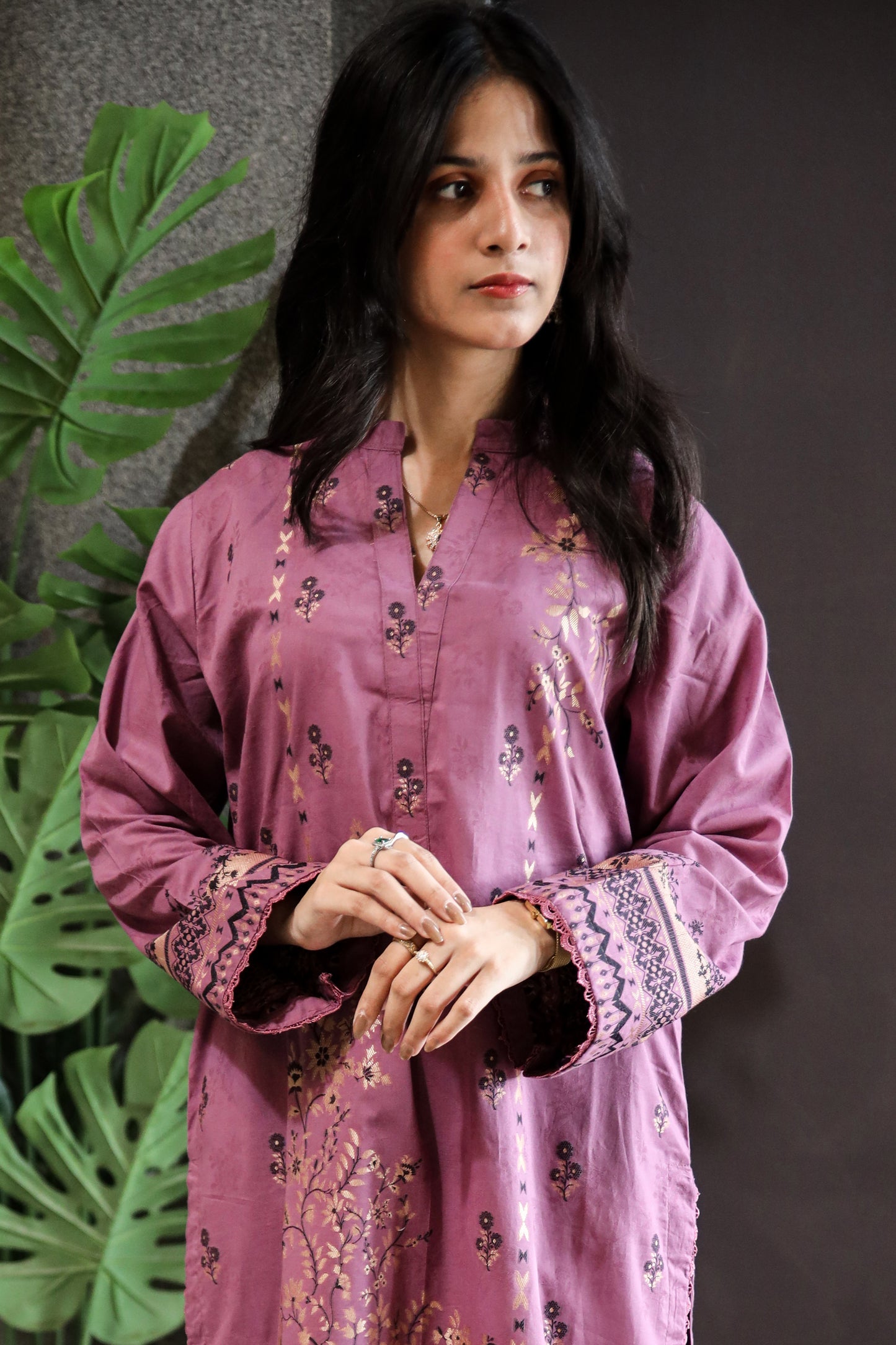 Brosha Lawn with Plain Trouser and Fancy Organza Dupatta