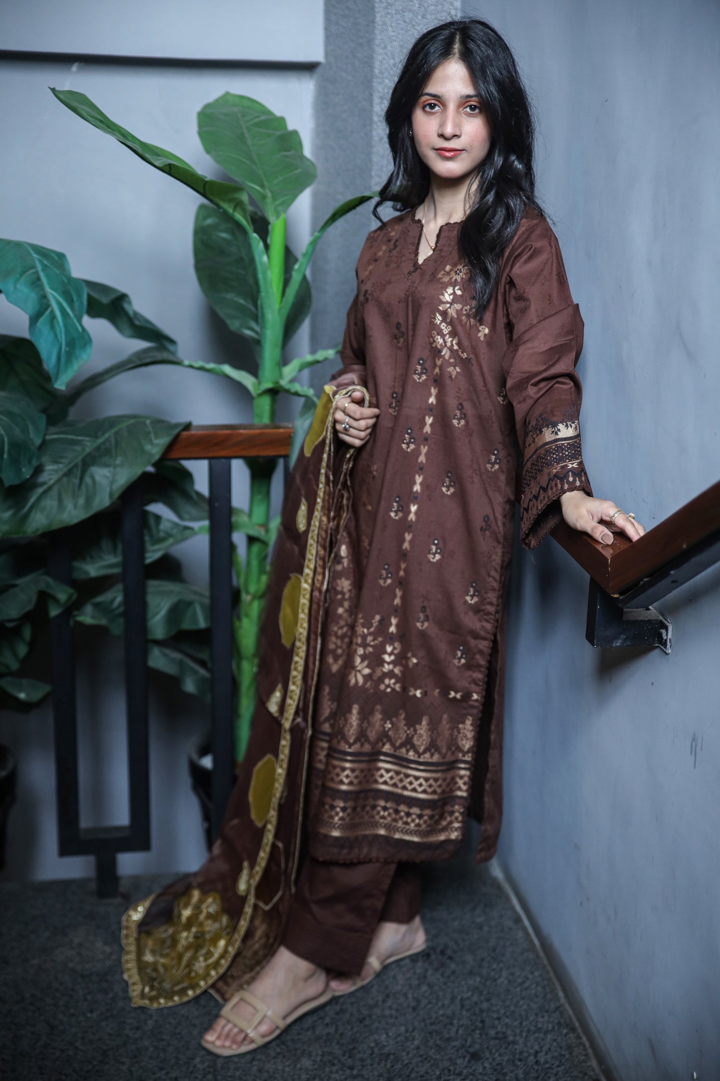 Brosha Lawn with Plain Trouser and Fancy Organza Dupatta